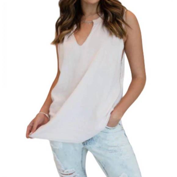 NEW VENTI6 sleeveless v neck top in white - Picture 1 of 1
